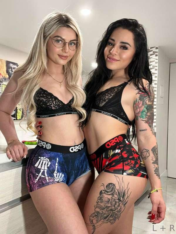 Swipe to remove our tops! 

I can’t wait to make content wit..