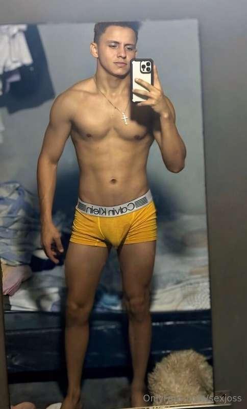 If you join the cause you will receive a gift in the DM 😈🍆🥵