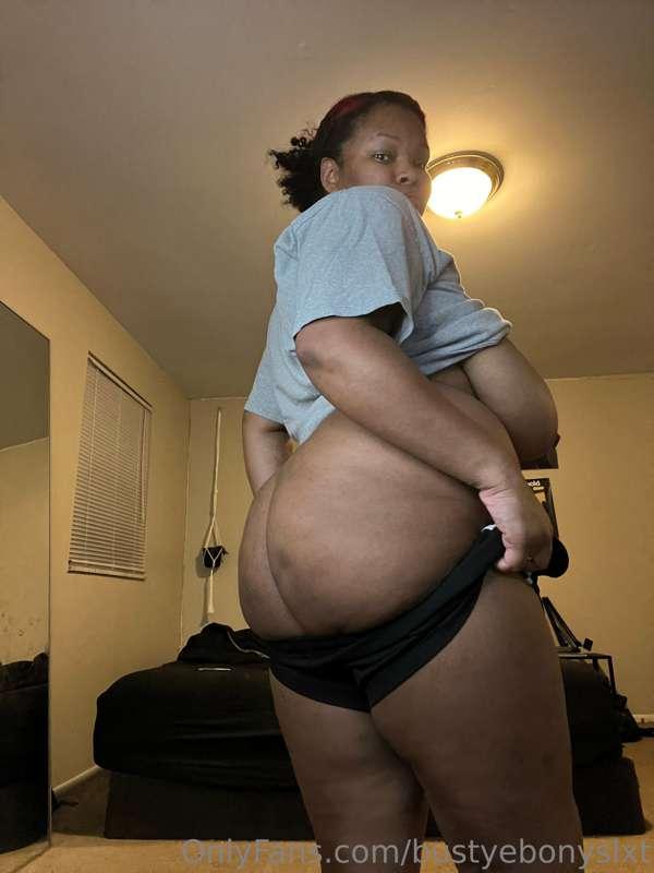bustyebonyslxt image #0