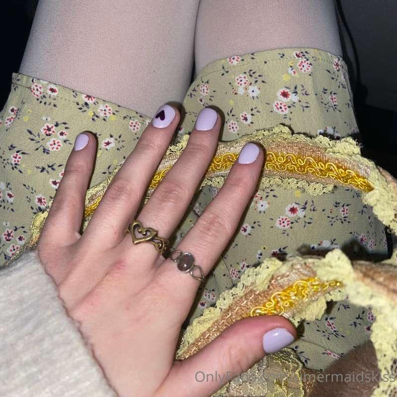 🧝🏻‍♀️