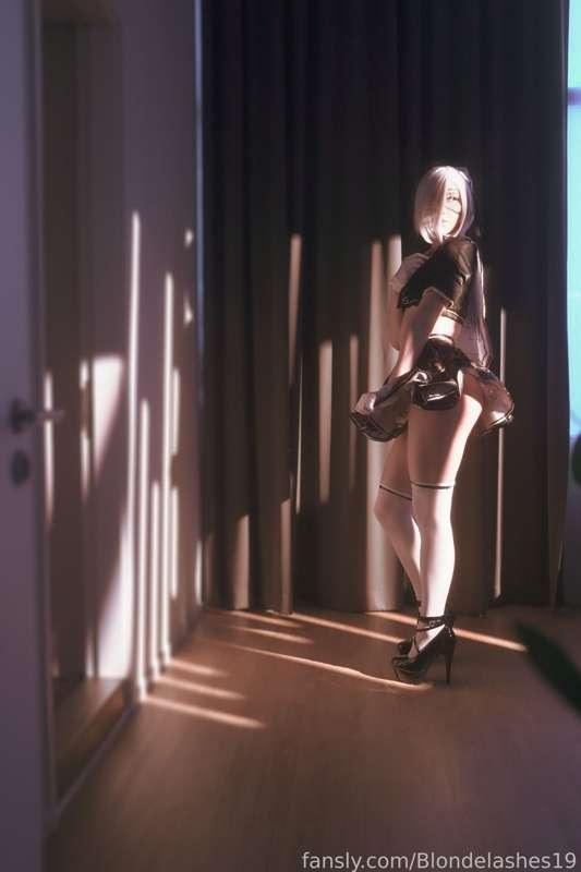 blondelashes19 image #2