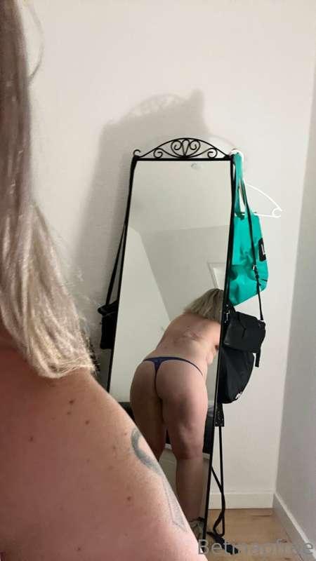 happy🐪 hump day! Tip me if you want to get to know me 🤭💋