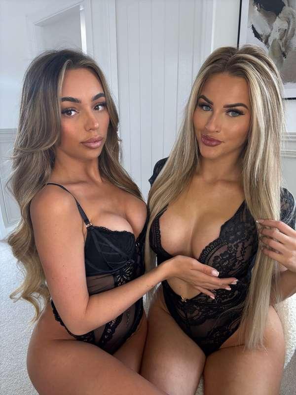 Do you think you could handle both of us?😈