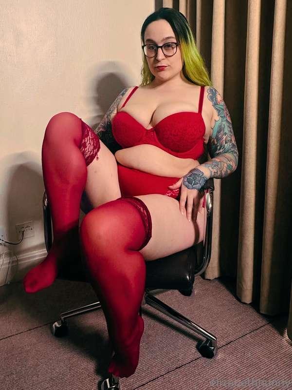 Would you be able to concentrate with me in the office? 😉 