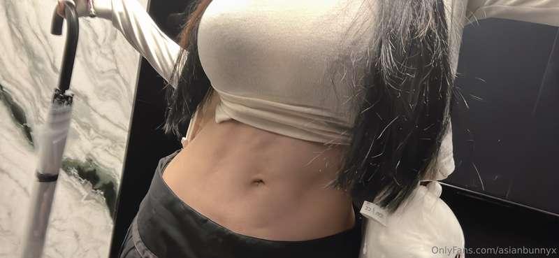 do you like my tummy? 🌸