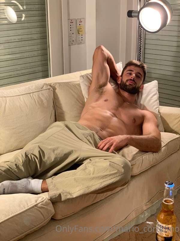 Chill...♨️🍺

Suscríbete a mi OF para recibir las próximas pu..