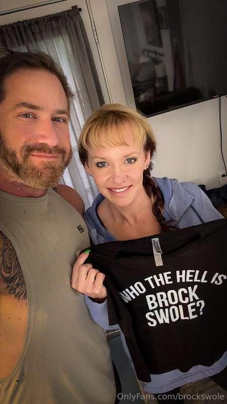 Just wrapped up a sizzling afternoon filming session with th..