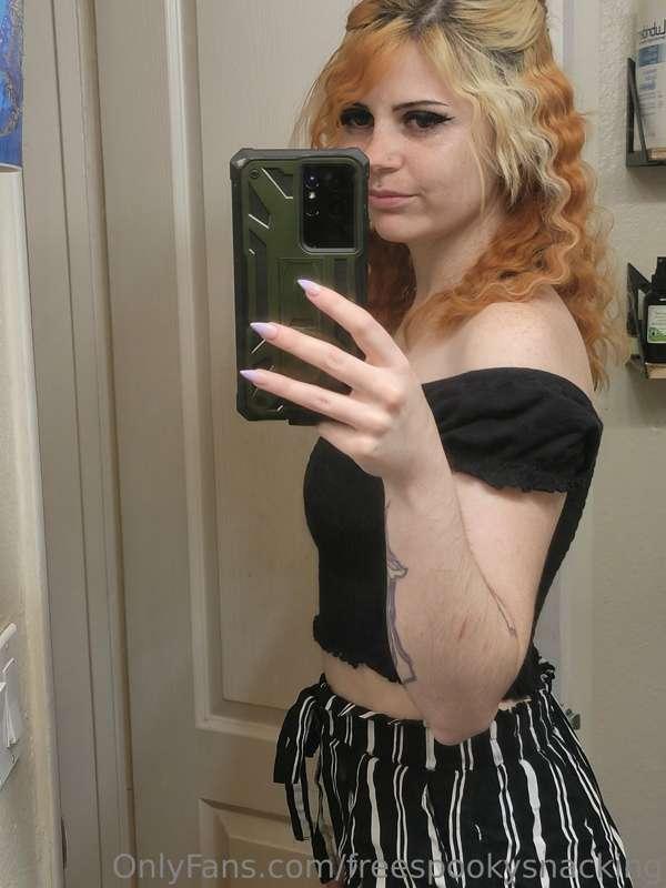 I want to keep my blonde and dye my hair fire truck red too ..