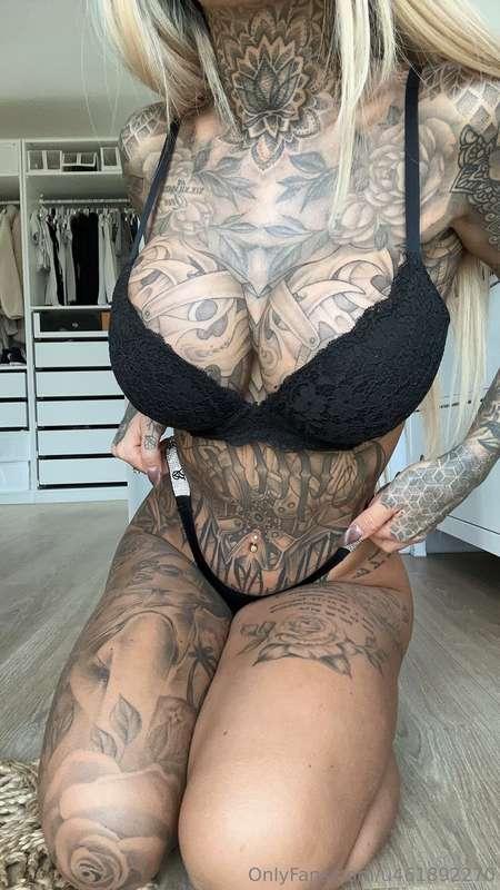 Facials are fun, but titties covered in cum are funner.🤤🥵💦