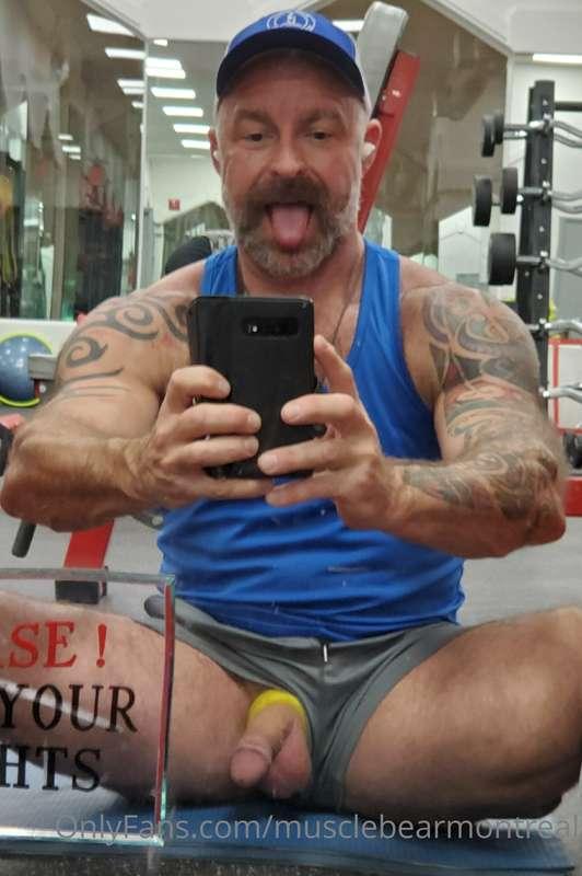 Between two sets 😈😜