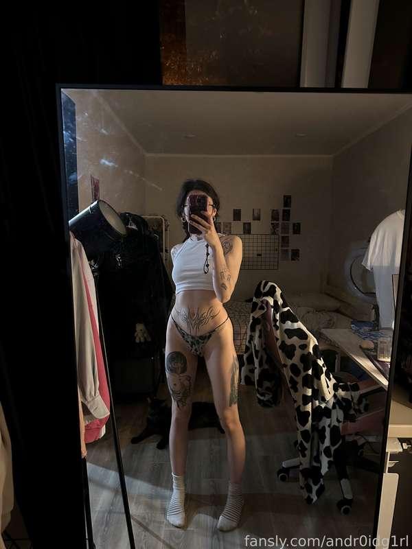 Night with me? 

#fyp #alt #altgirl #tattoo #slimgirl #smalltits #mirror #badgirl