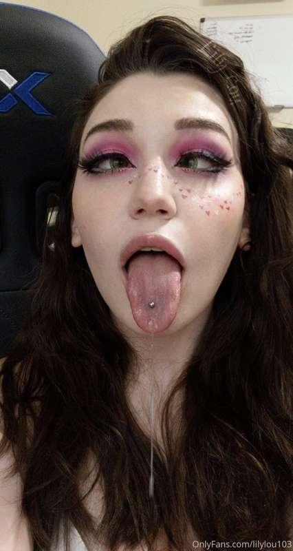 More heart makeup pics! Selfie edition ✨