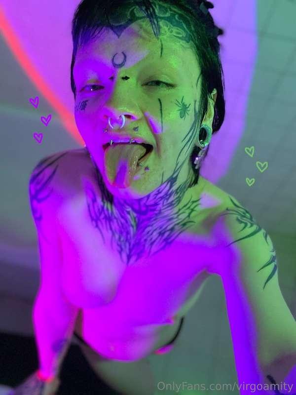 I’ve been good for u…What’s my reward?💜💚👾🫦