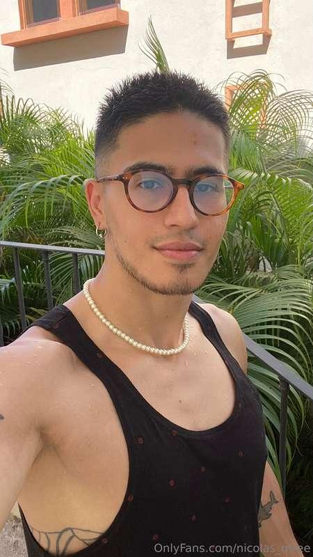 🤓