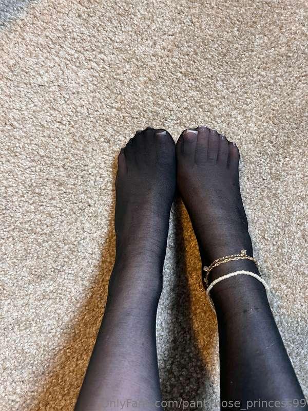 pantyhose_princess99 image #2