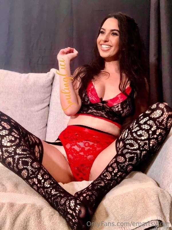 ## Do you need someone sweet and spicy? 🧁🌶 @SmilingCici = FR..