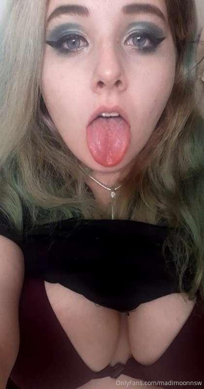 Cum here? 🥵