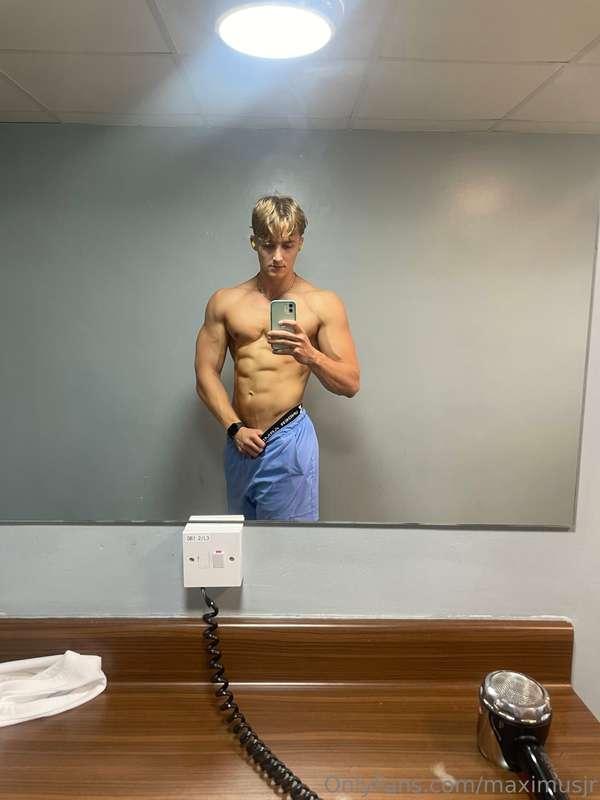 Maybe next time I’ll pull the shorts lower 🤫 😈