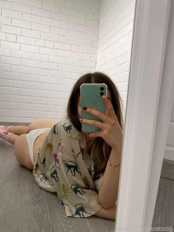 Would you spank that booty if i asked nicely? 🥺👉👈

#fyp #butt #ass #booty #thong #panties #mirror #sexy