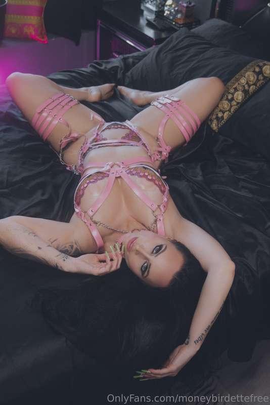 This little look is all for you… now what?😈