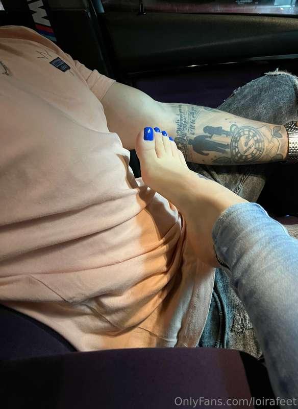 👣👣🥵🥵