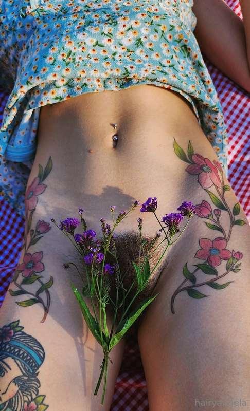 Hairy garden 🌿