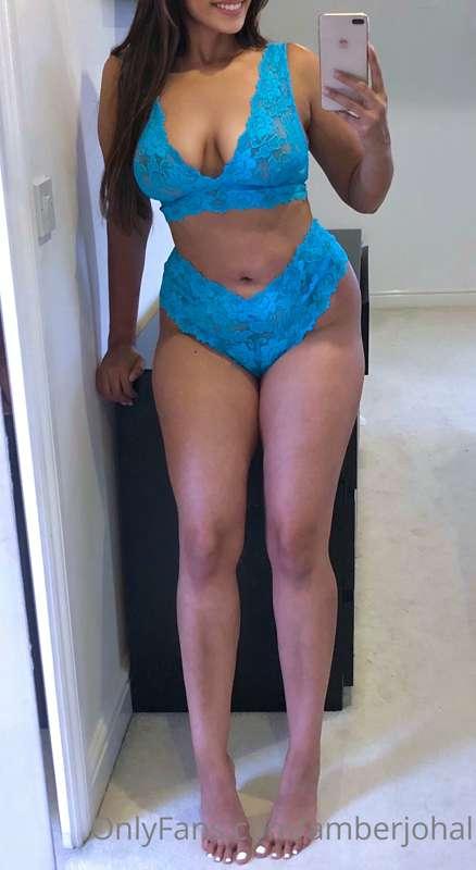 Thick thighs make the best ear muffs...😈