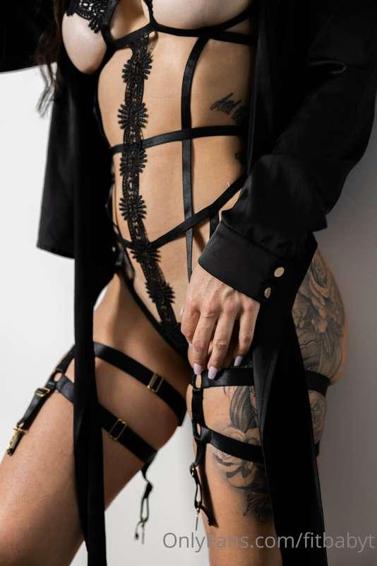 Unwrap me like a present & then open me like one🎁