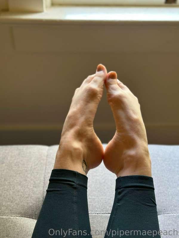 how do you feel about feet tho?