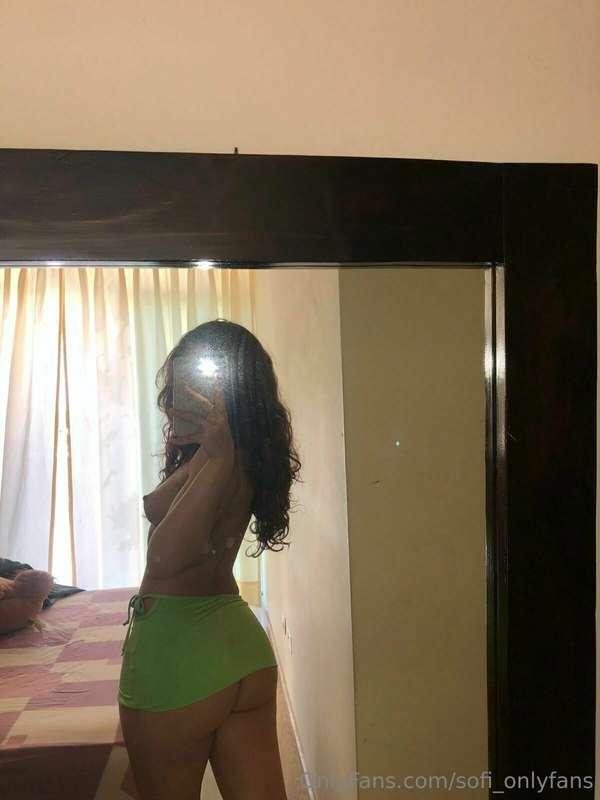 I think this skirt is too short😅