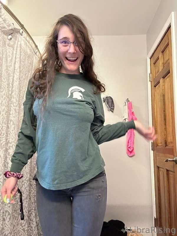 Sparty on, pants off 🔥