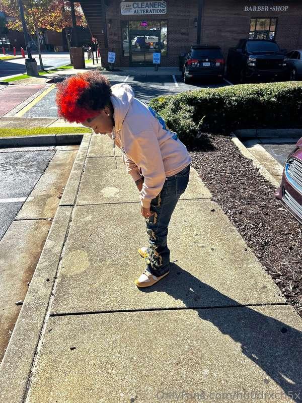 Get you a stud that can dress (&&) suck dick🥰🥵