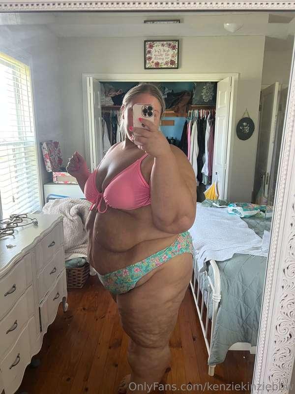 kenziekinziebbw image #1