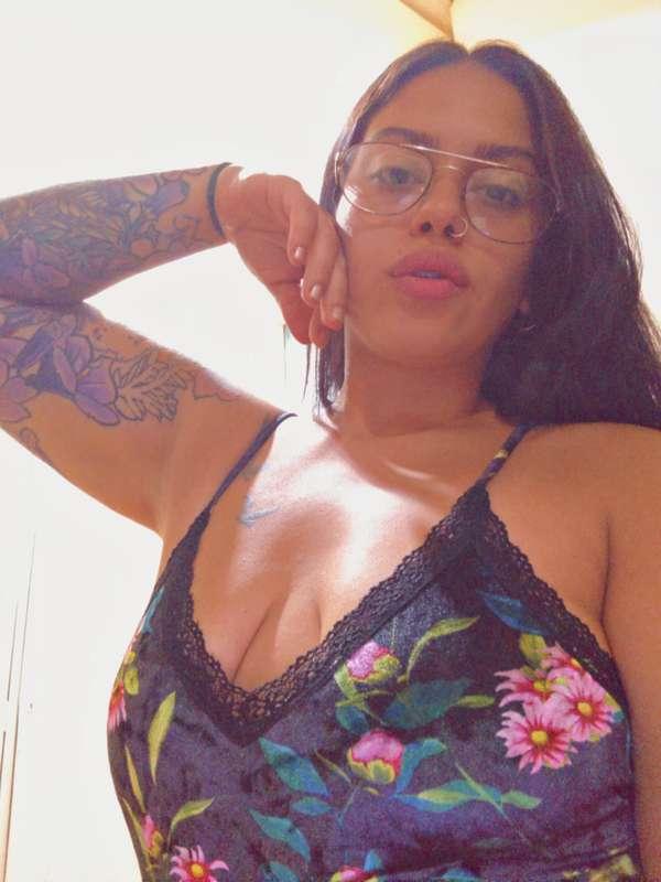 😈