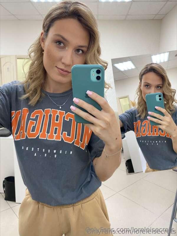 I think it's the most appropriate hairstyle for me🤭