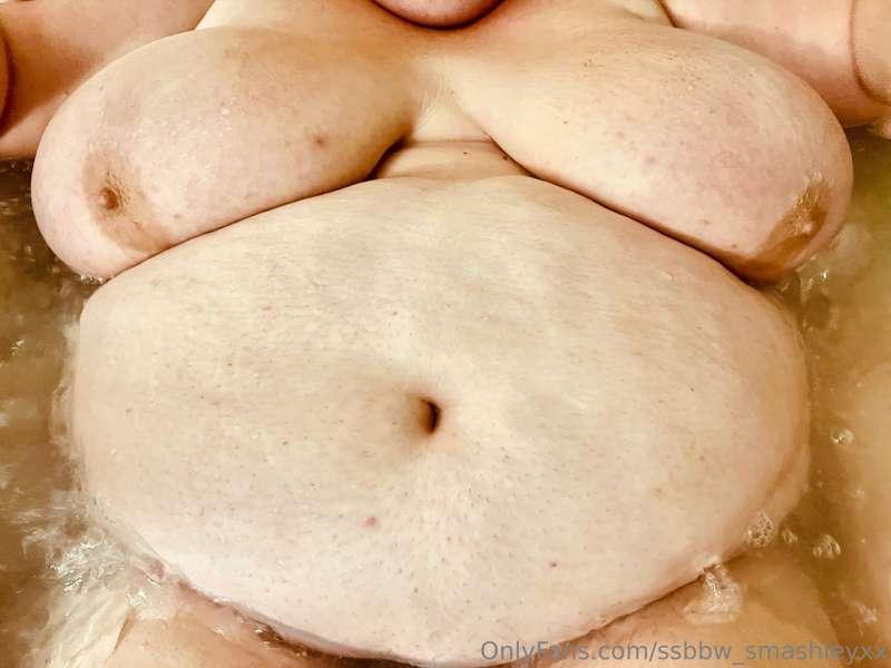 I love pulling my tits to the side and letting them hang
