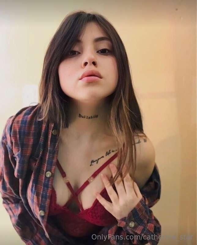 𝓣𝓱𝓮 𝓛𝓪𝓼𝓽 𝓐𝓹𝓹𝓵𝓮 𝓲𝓷 𝓽𝓱𝓮 𝓓𝓮𝓼𝓮𝓻𝓽 🍎🤤💦🌸 @laylaapple 🌸✨ 𝙃𝙞 𝙗𝙖𝙗𝙮! 💓 ..