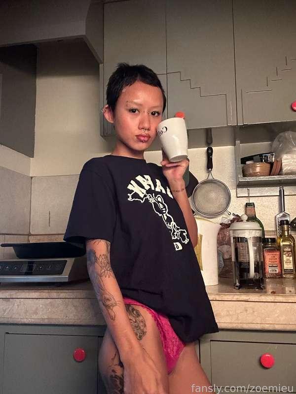 zoemieu image #0