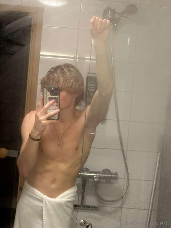 just got out the shower… what now