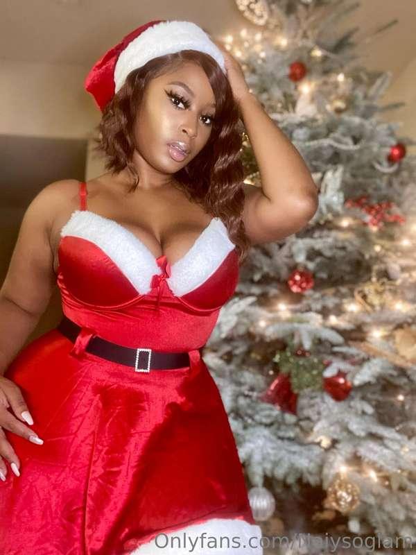 Happy Holidays 🎁❤️