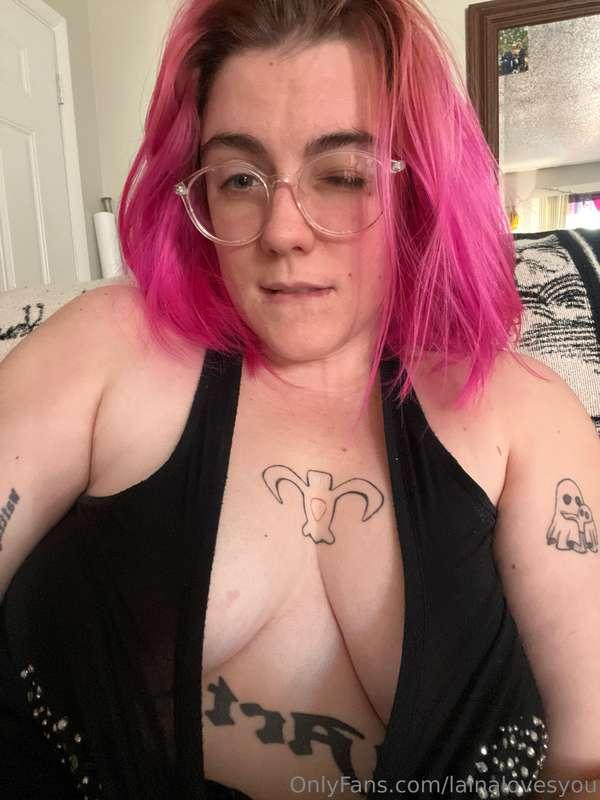 Be sure to dm me with any requests for what you'd like to se..