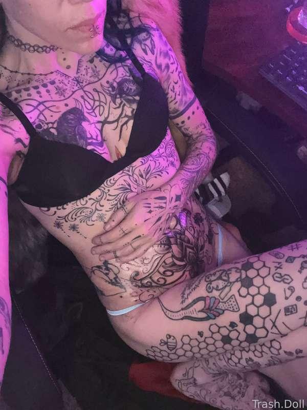 trashdoll image #0