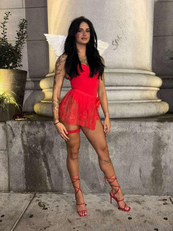 cupid sent me to make you fall in love🥰