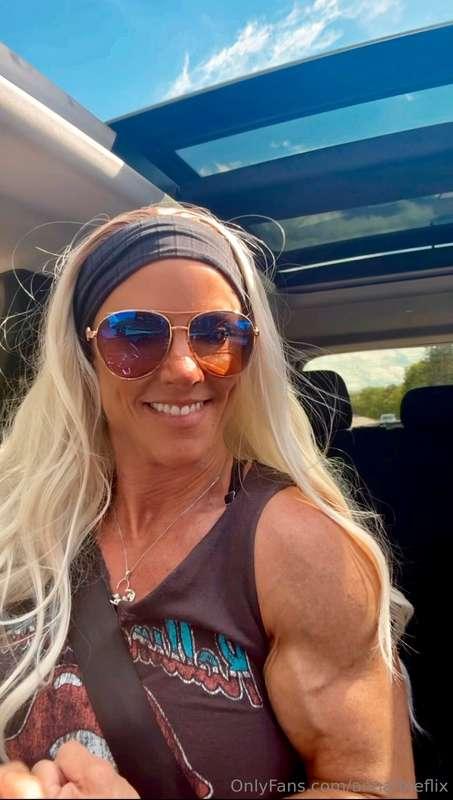 Flex em if ya got ‘em