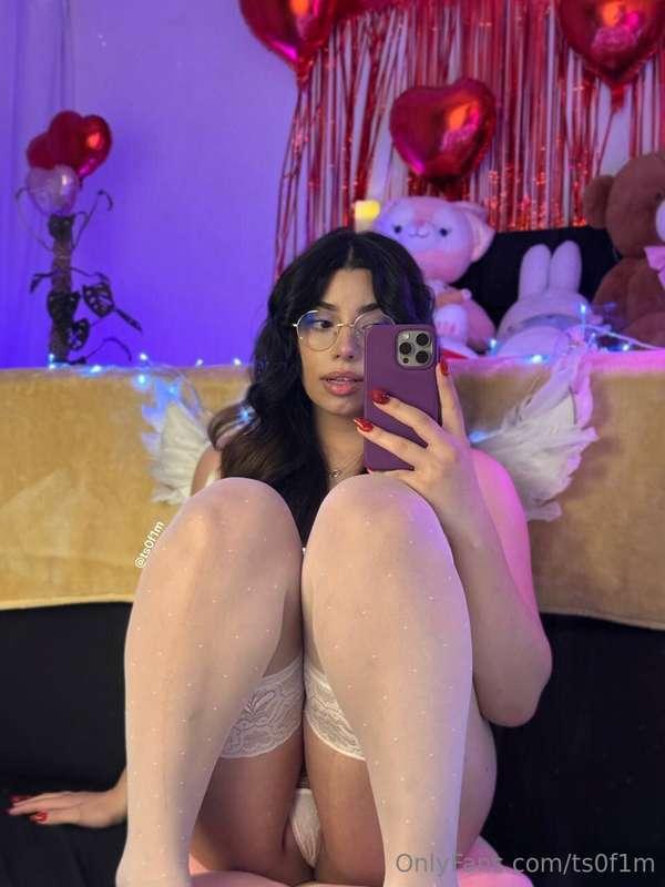 The amount of tip is equal to how much you love me 😋🥰5$ = 1%