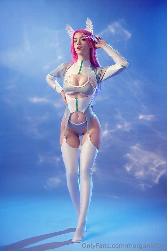 I think i like the color white on me after this swimsuit 😍