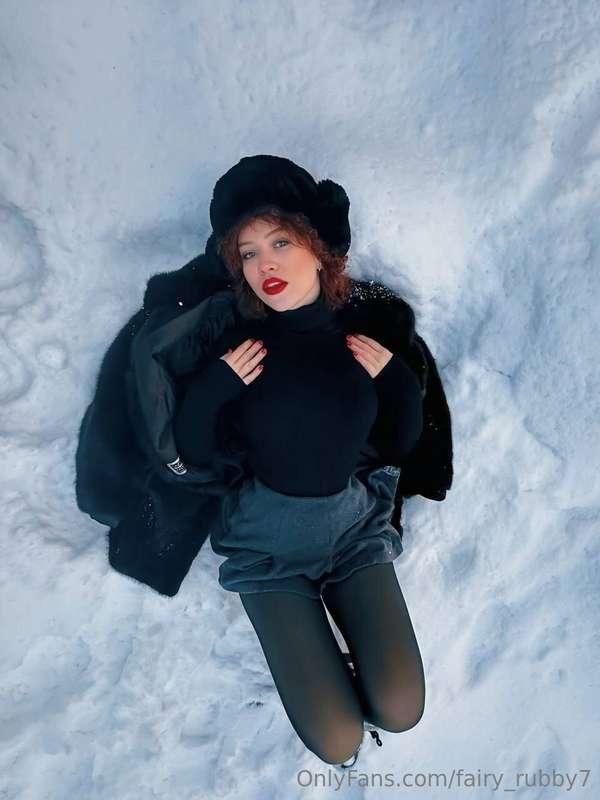 Say goodbye to this beautiful but very cold winter and welco..