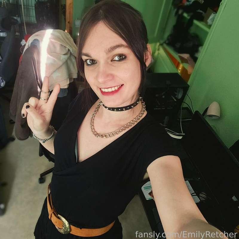 emilyretcher image #1