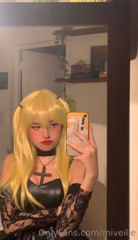 my first cosplay as Misa Amane, how'd i do? 

SWIPE ➡️➡️ for..