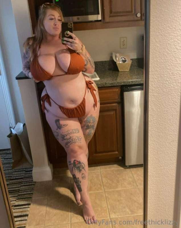 Thinking about trying to get back out to Vegas for AVN again..